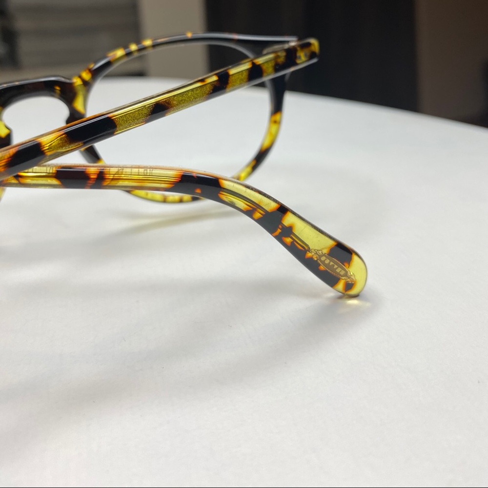 EUC Oliver Peoples Riley 48 Eyewear - Picture 13 of 13